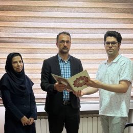 مرکز کاریابی الغدیربه عنوان کاریابی فعال و نقش آفرین در حوزه اشتغال استان زنجان در سال ۱۴۰۴ انتخاب شد